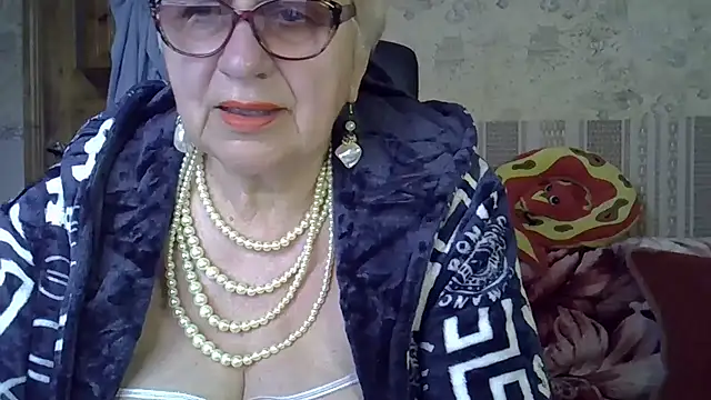 SweetCherry27 online show from 05/13/26, 03:42