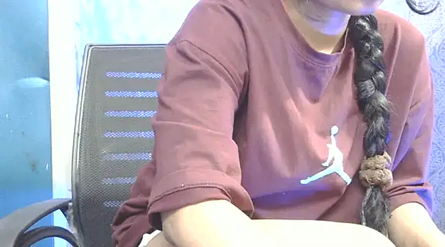 Supriya201 online show from 01/28/25, 01:49