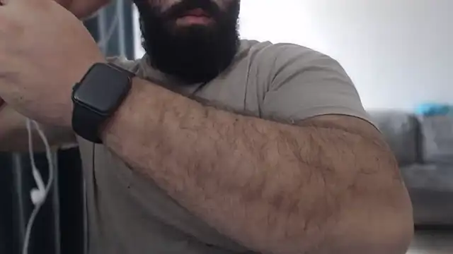 hugemachohandsome online show from 11/09/25, 12:14