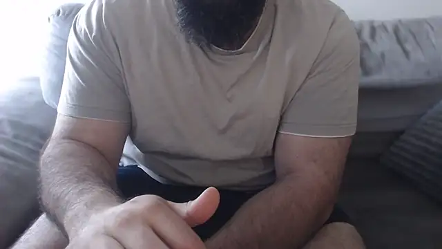 hugemachohandsome online show from 05/28/26, 05:27