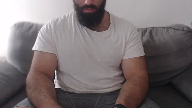 hugemachohandsome online show from 06/22/26, 04:31