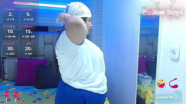 evelin zaens online show from 10/26/25, 04:29