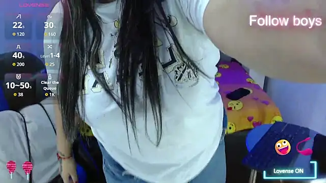 evelin zaens online show from 10/31/25, 04:35