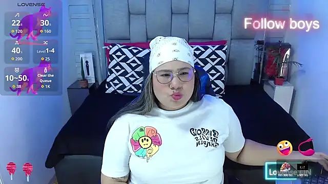 evelin zaens online show from 11/21/25, 04:33