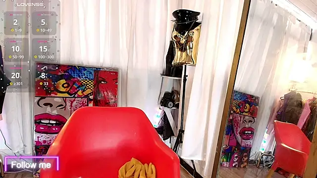 LatexDevil Blondie online show from 12/15/25, 06:34