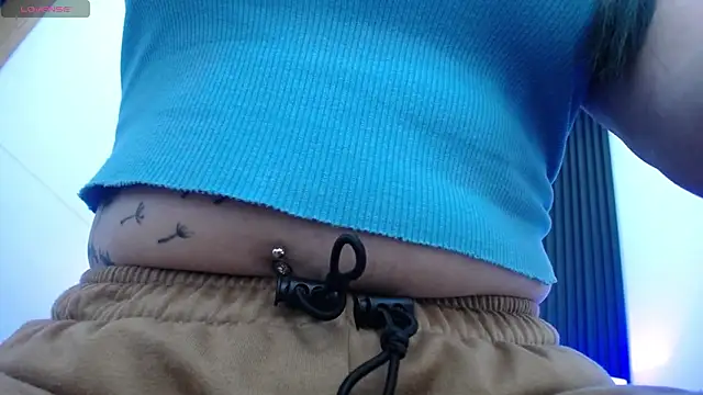 alicia moom online show from 02/10/25, 06:56