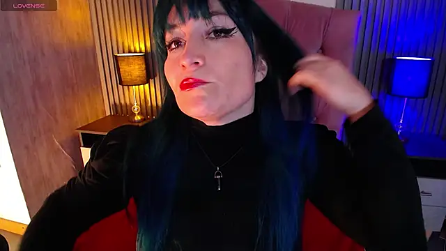 alicia moom online show from 04/27/26, 07:56