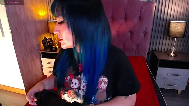 alicia moom online show from 04/30/26, 07:31