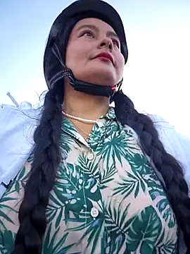 bellapaty online show from 09/14/25, 06:45