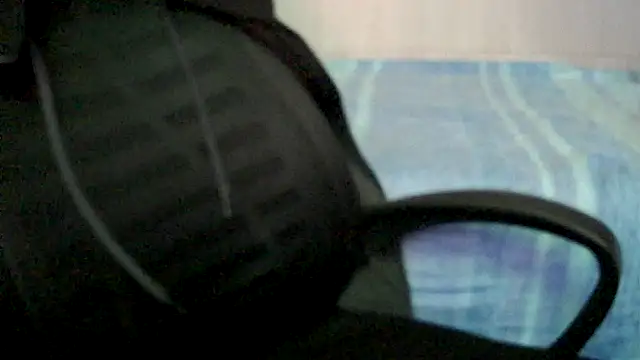 Snapshot of michele1500 chatting on 10/30/25, 06:52 michele1500 online show from 10/30/25, 06:52