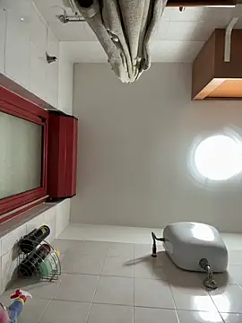 michele1500 online show from 11/28/25, 04:53