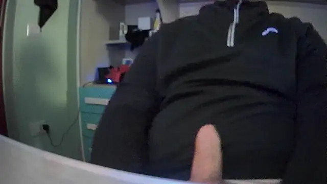 michele1500 online show from 12/04/25, 06:05