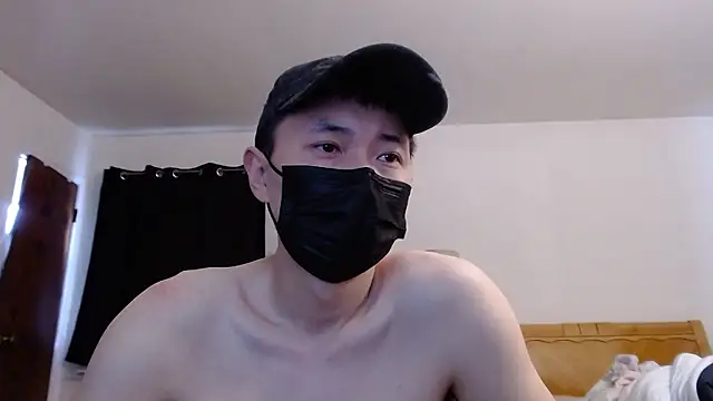 Snapshot of twbobo00715 chatting on 01/05/26, 05:38 twbobo00715 online show from 01/05/26, 05:38