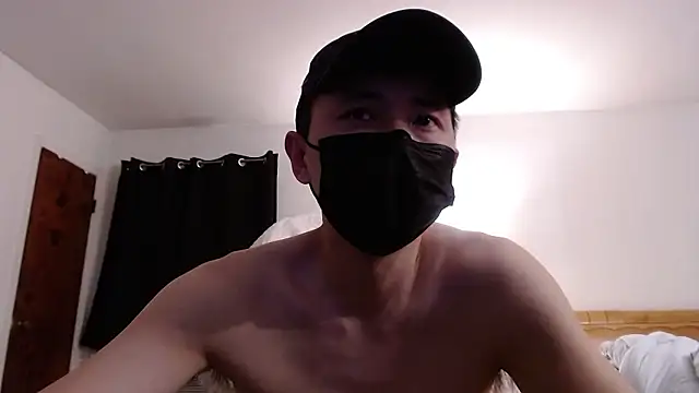 Snapshot of twbobo00715 chatting on 01/11/26, 11:21 twbobo00715 online show from 01/11/26, 11:21