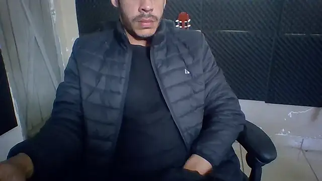 MachoScorpionCaralho online show from 07/10/26, 01:47