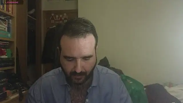 curiosillo83 online show from 03/01/25, 02:37