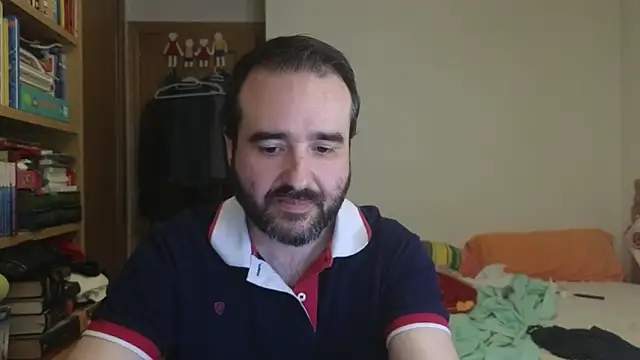 curiosillo83 online show from 06/17/26, 11:23
