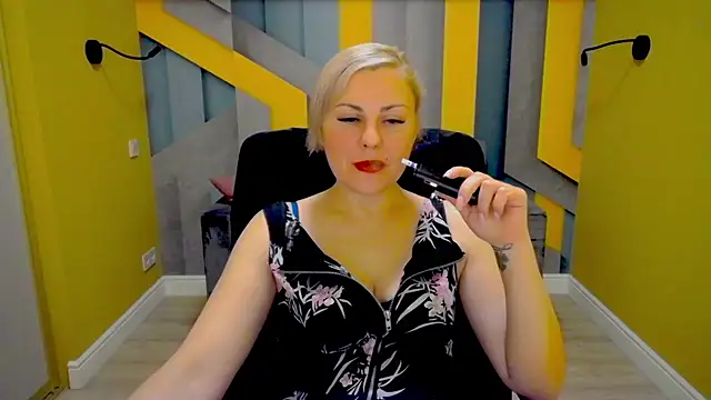 Candy Long online show from 12/03/24, 08:50