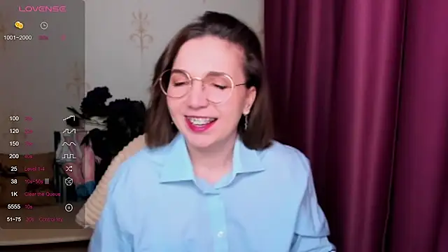 KindHazelHere  online show from 02/28/25, 05:15