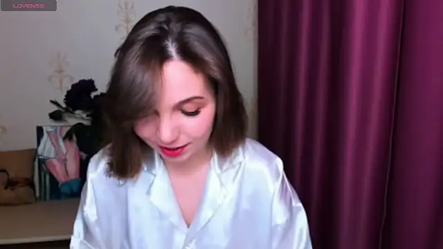 KindHazelHere  online show from 03/07/25, 04:11