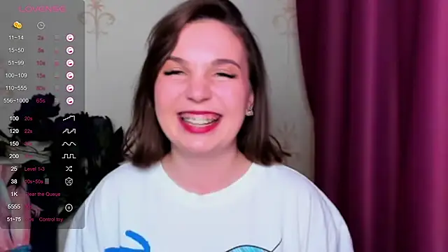 KindHazelHere  online show from 03/13/25, 05:22