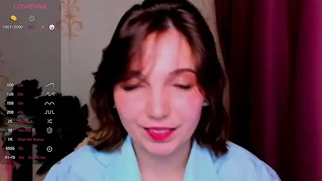 KindHazelHere  online show from 03/17/25, 08:19