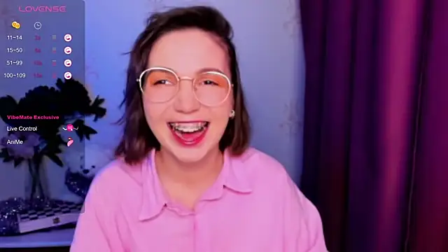 KindHazelHere  online show from 12/22/25, 09:12