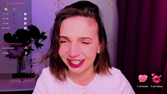 KindHazelHere  online show from 02/22/26, 10:30