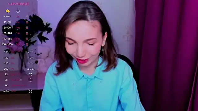 KindHazelHere  online show from 05/29/26, 01:25