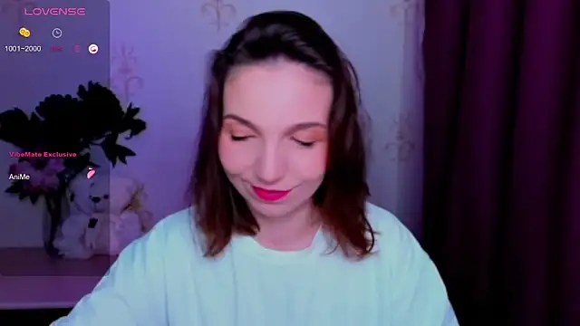 KindHazelHere  online show from 06/09/26, 04:24