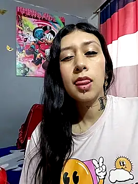 Giuliana90 online show from 03/03/26, 10:04