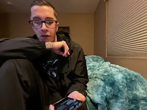 Snapshot of Bwcjoshbanks chatting on 01/29/25, 03:01 Bwcjoshbanks online show from 01/29/25, 03:01
