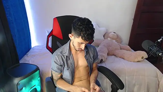 stevenSEX123 online show from 12/12/24, 10:20