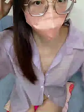 Lu Nana online show from 01/24/25, 01:36