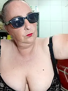 eroticjessitop online show from 05/04/26, 04:58