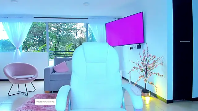 Snapshot of Sophi_Jonnes chatting on 02/05/25, 01:54 Sophi Jonnes online show from 02/05/25, 01:54