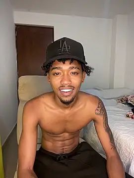 matatanlove online show from 10/27/25, 03:32