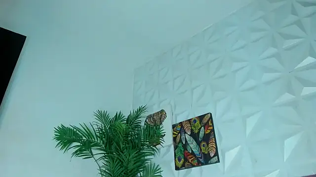 Hellen Sky online show from 12/01/25, 08:36