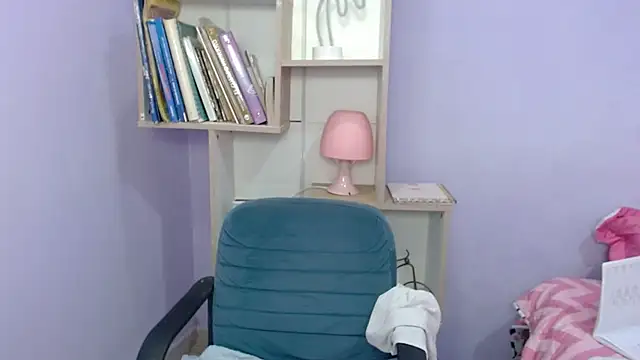 mature martina online show from 10/31/25, 11:50