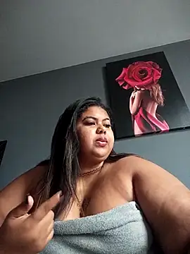 biancabombombbw online show from 11/18/25, 04:22