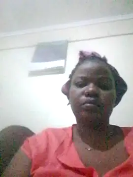 pretty-donna online show from 09/12/25, 03:28