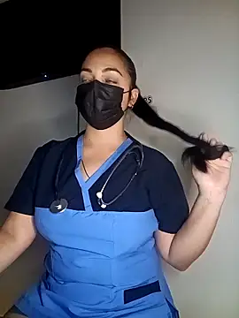 Snapshot of MEGAN_X0XX chatting on 01/05/26, 10:24 MEGAN X0XX online show from 01/05/26, 10:24