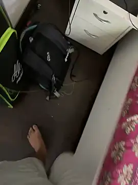 Snapshot of yourheroforfun chatting on 12/03/24, 06:49 yourheroforfun online show from 12/03/24, 06:49