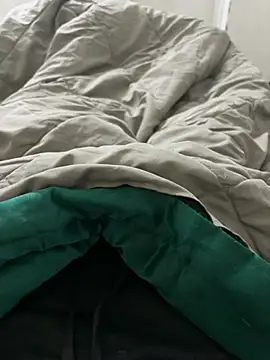 Snapshot of yourheroforfun chatting on 01/16/25, 05:55 yourheroforfun online show from 01/16/25, 05:55