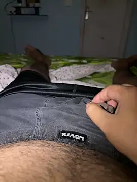 yourheroforfun online show from 04/22/26, 07:15