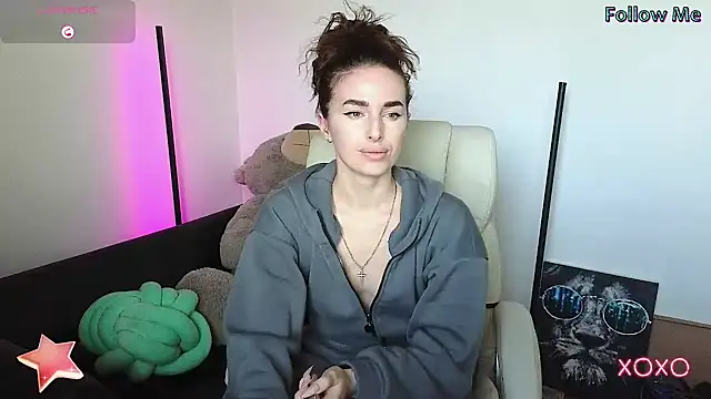 xx adrihanna xx online show from 02/11/25, 06:19