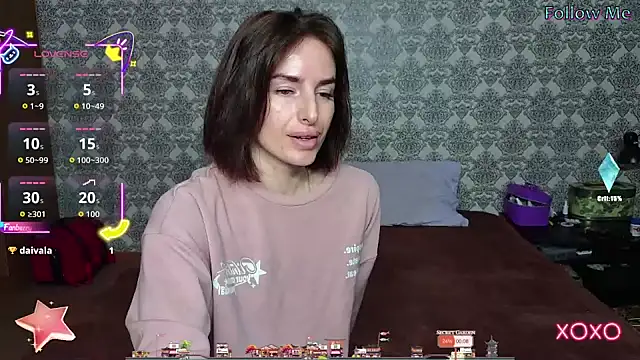 xx adrihanna xx online show from 10/09/25, 05:27