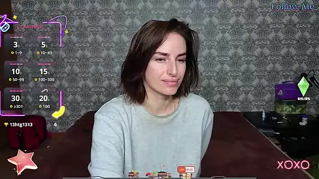 xx adrihanna xx online show from 10/10/25, 03:16