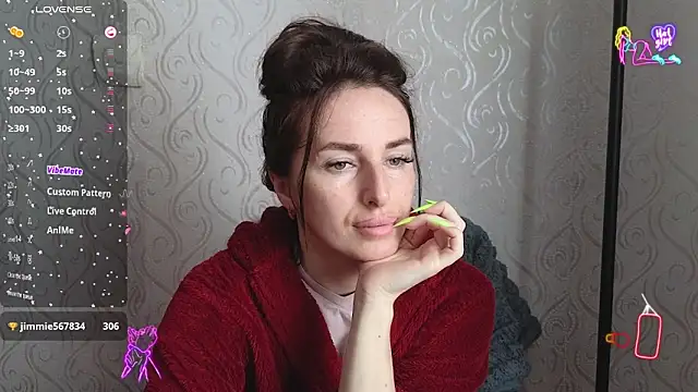 Snapshot of xx_adrihanna_xx chatting on 05/13/26, 06:11 xx adrihanna xx online show from 05/13/26, 06:11