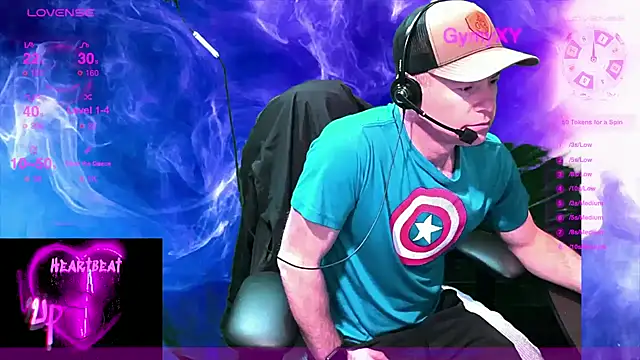 Snapshot of GymyXY chatting on 02/11/25, 09:20 GymyXY online show from 02/11/25, 09:20